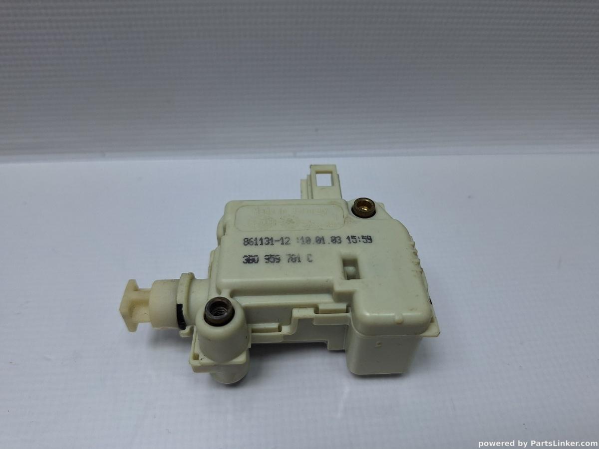 Actuator inchidere centralizata VOLKSWAGEN POLO (9N_) [ 2001 - 2012 ] 16V (AUA, BBY, BKY) 55KW|75HP OEM 3B0959781C