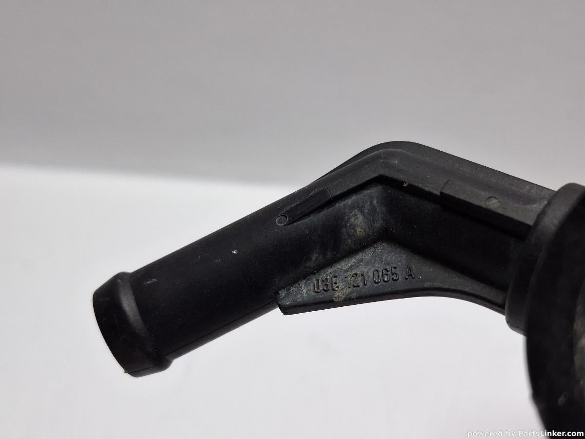 Conducta apa VOLKSWAGEN POLO (9N_) [ 2001 - 2012 ] 12V (AZQ, BME) 47KW|64HP OEM 03E121065A