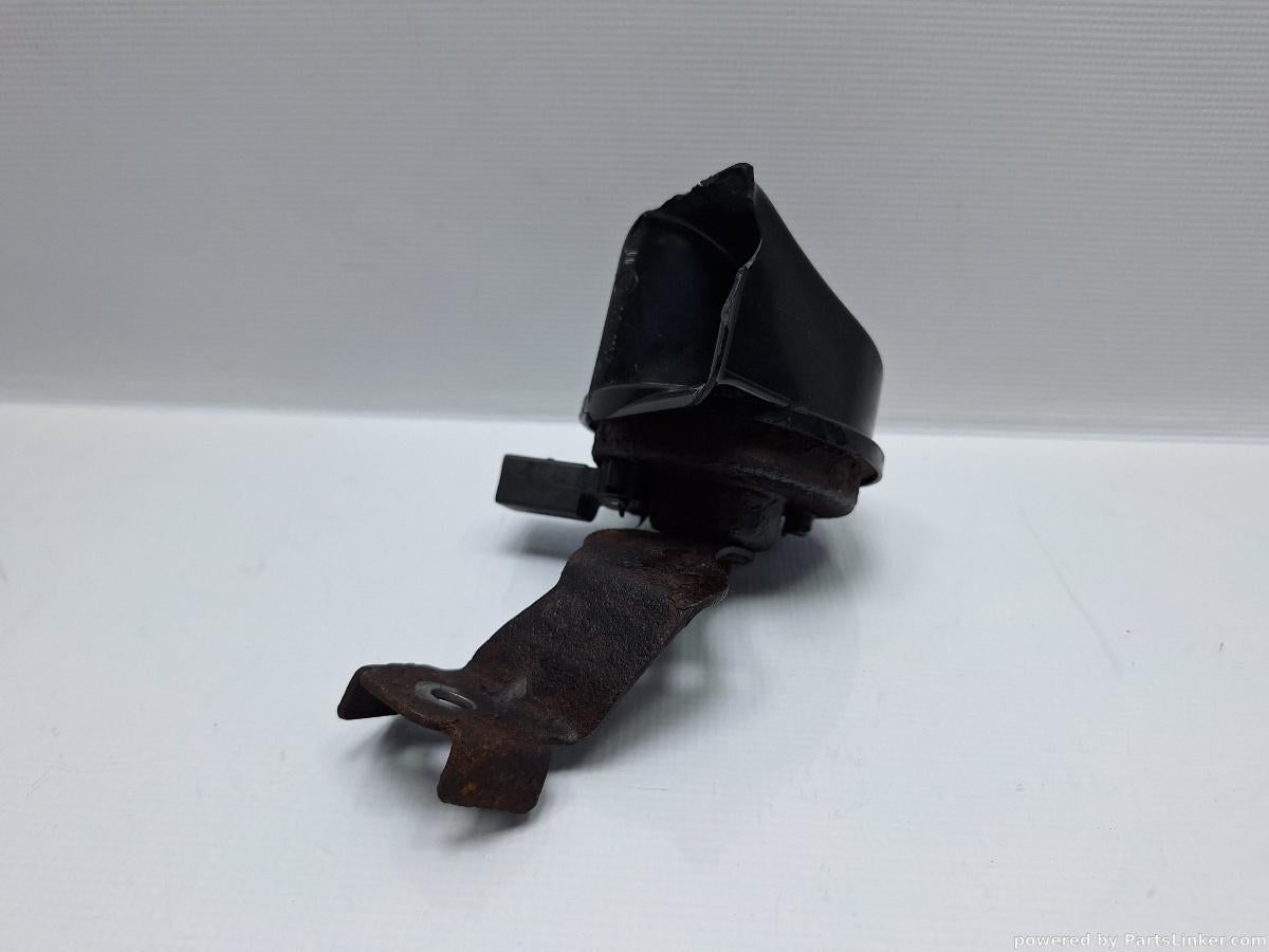 Claxon joase VOLKSWAGEN GOLF V (1K1) [ 2003 - 2009 ] TDI (BKC, BLS, BXE) 77KW|105HP OEM 5C0951221B
