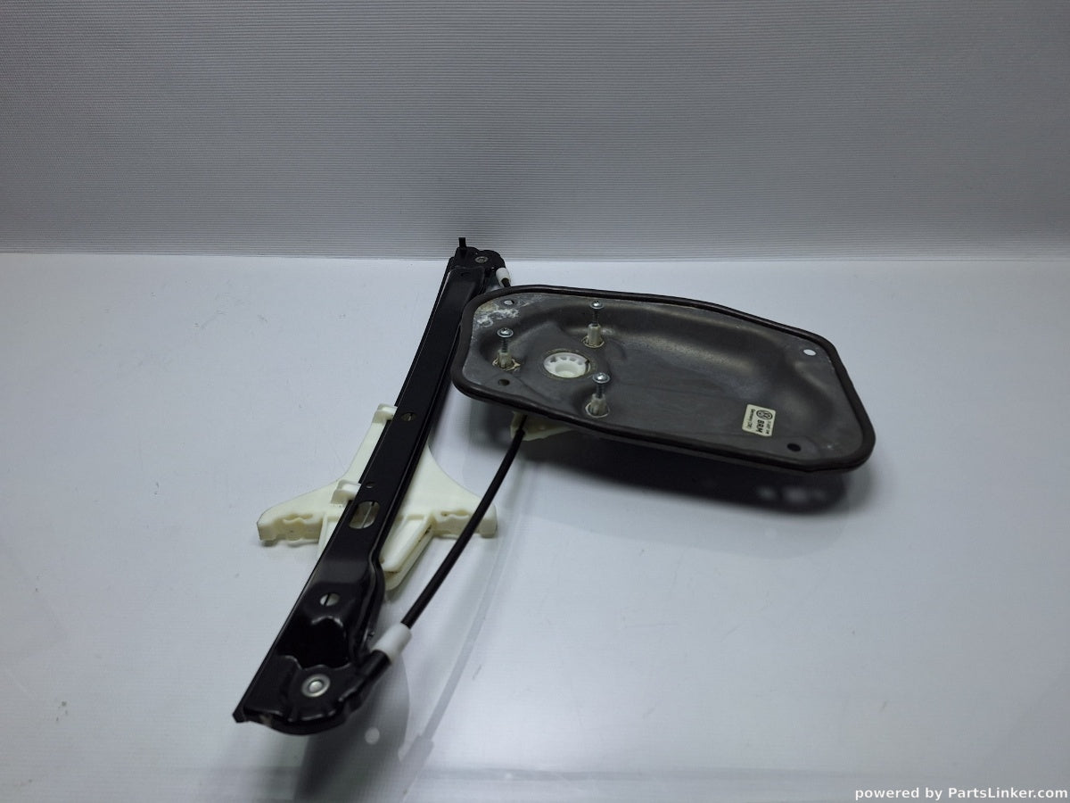 Macara geam dreapta spate VOLKSWAGEN GOLF V (1K1) [ 2003 - 2009 ] TDI (BKC, BLS, BXE) 77KW|105HP 1K5839462A