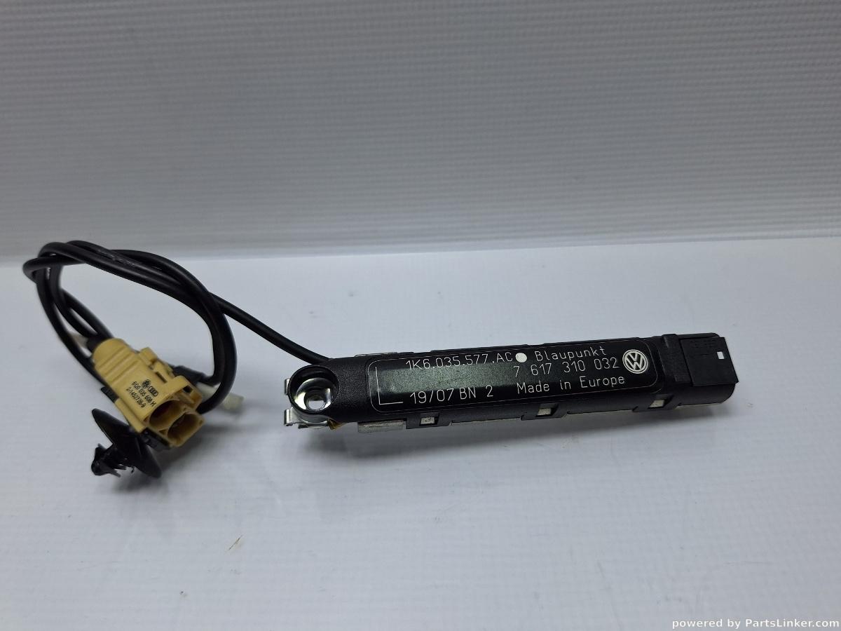 Amplificator antena VOLKSWAGEN GOLF V (1K1) [ 2003 - 2009 ] TDI (BKC, BLS, BXE) 77KW|105HP OEM 1K6035577AC