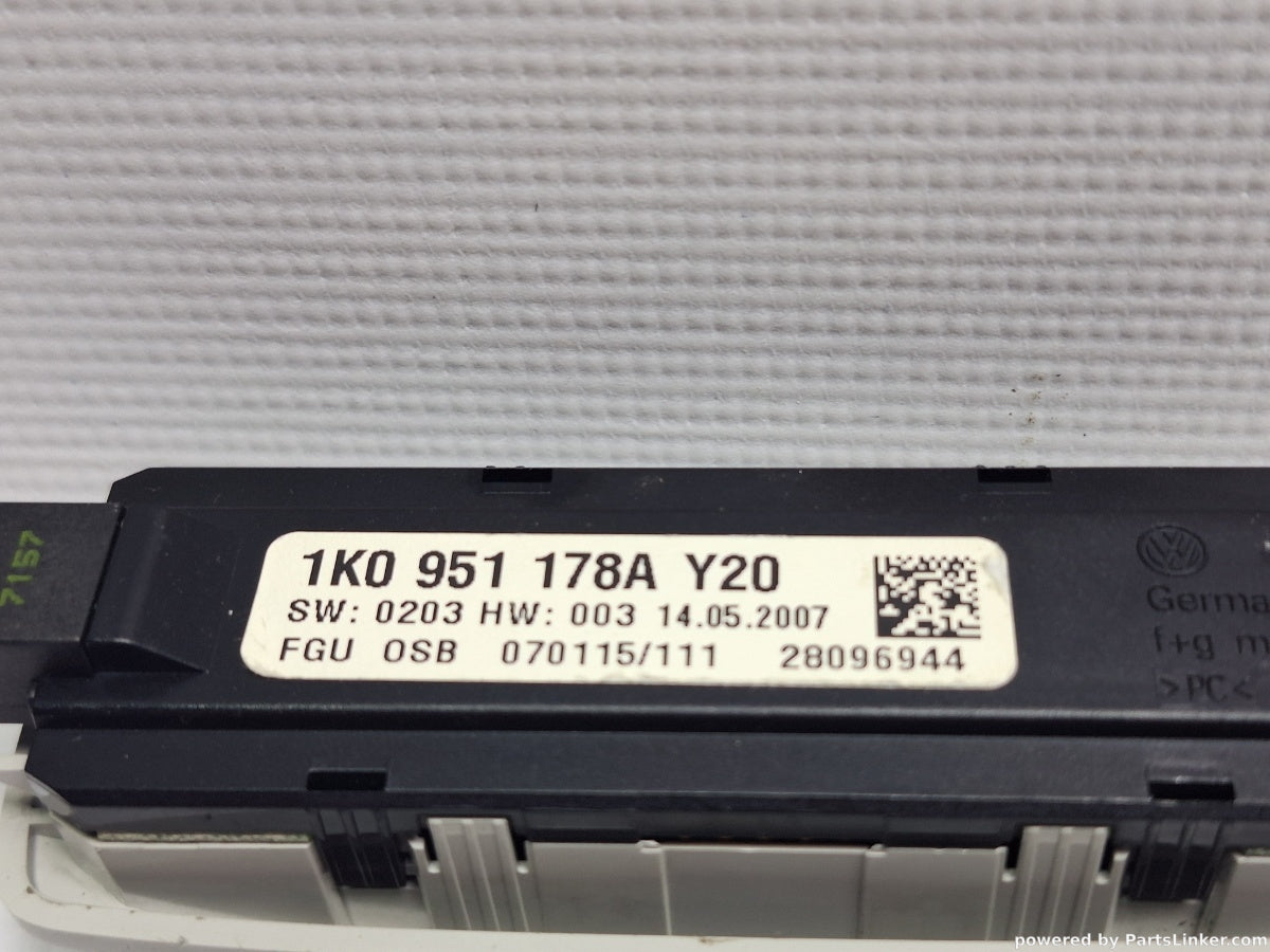 Senzor proximitate VOLKSWAGEN GOLF V (1K1) [ 2003 - 2009 ] TDI (BKC, BLS, BXE) 77KW|105HP 1K0951178A