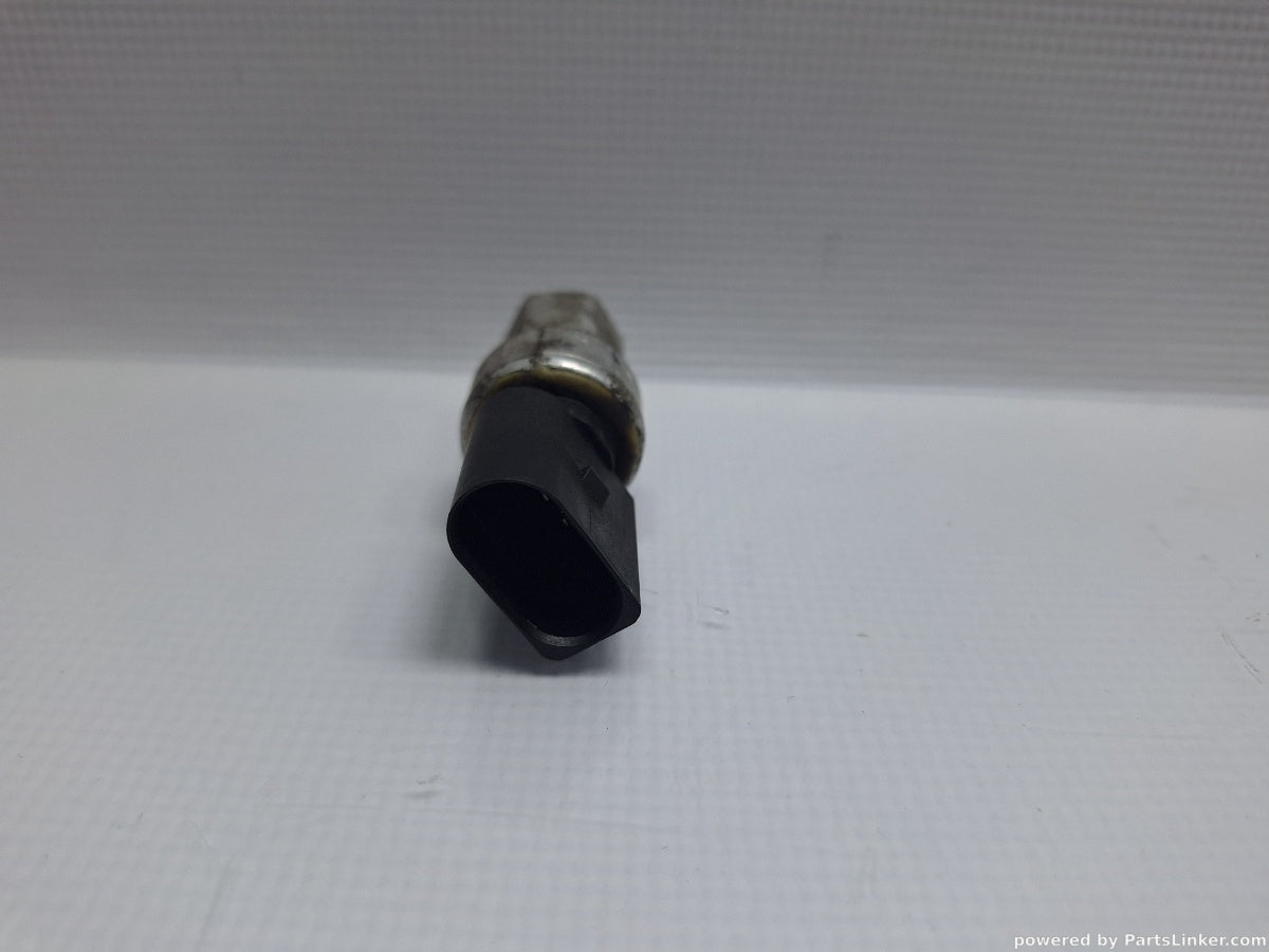 Senzor presiune ac VOLKSWAGEN GOLF V (1K1) [ 2003 - 2009 ] TDI (BKC, BLS, BXE) 77KW|105HP 1K0959128E