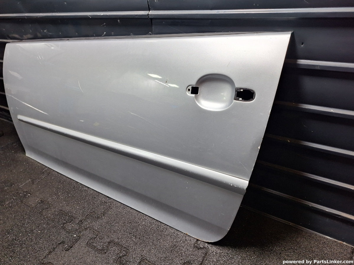 Fata de usa exterioara Stanga VOLKSWAGEN GOLF V (1K1) [ 2003 - 2009 ] TDI 16V (BKD) 103KW|140HP 1K3831106J