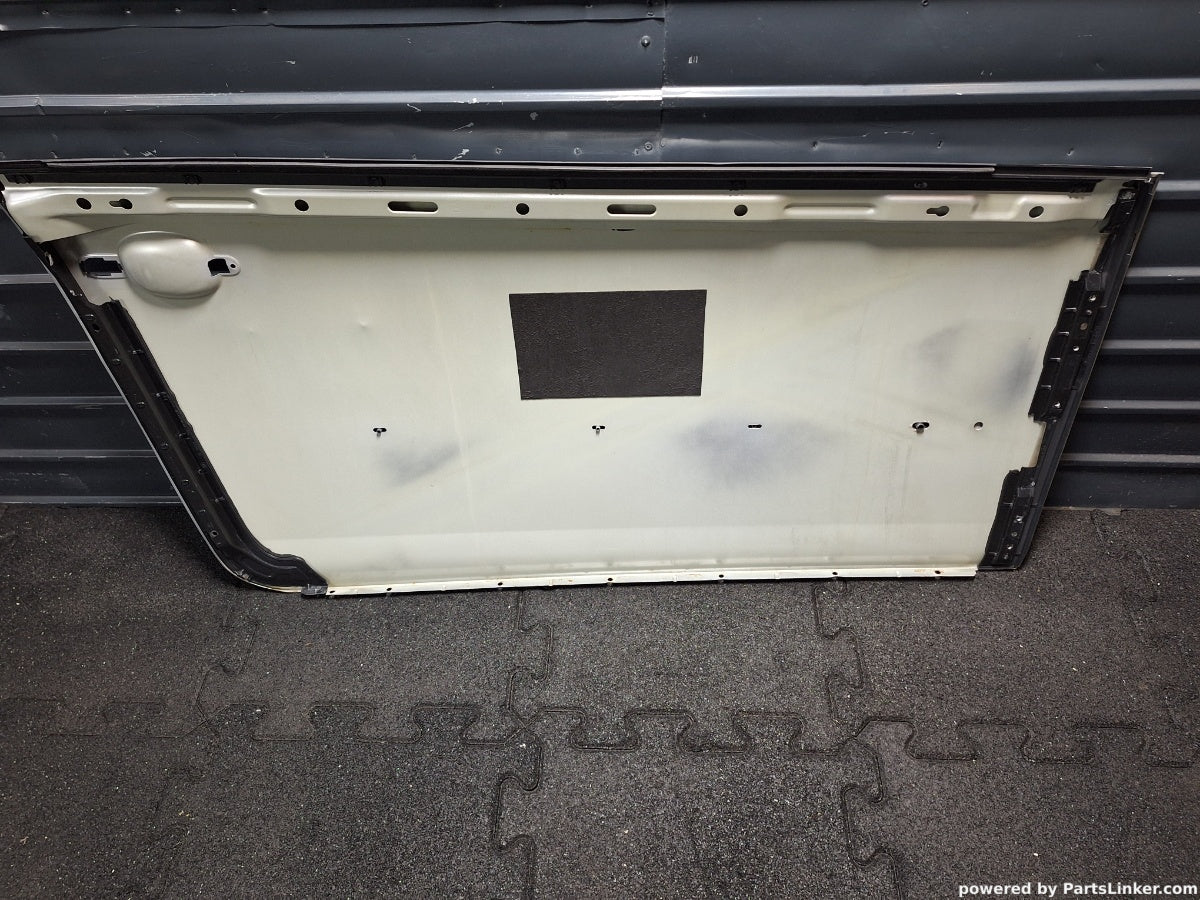 Fata de usa exterioara Stanga VOLKSWAGEN GOLF V (1K1) [ 2003 - 2009 ] TDI 16V (BKD) 103KW|140HP 1K3831106J