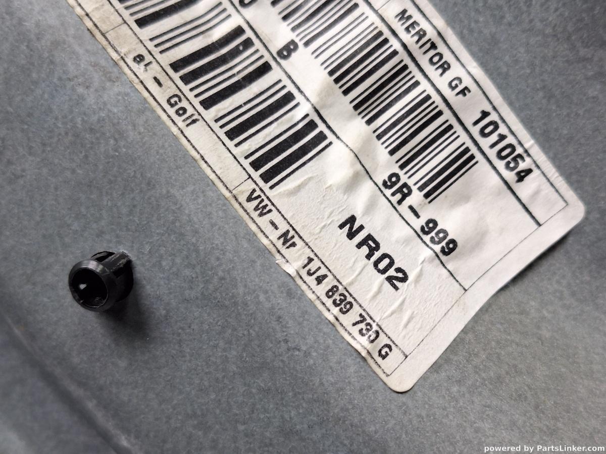 Macara geam dreapta spate VOLKSWAGEN GOLF IV (1J1) [ 1997 - 2007 ] TDI (ATD, AXR) 74KW|101HP OEM 1J4839730G