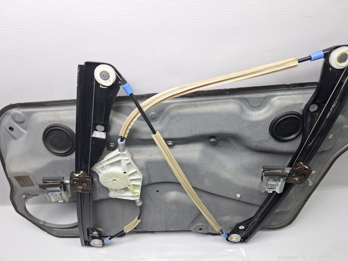 Macara geam stanga fata VOLKSWAGEN GOLF IV (1J1) [ 1997 - 2007 ] TDI (ATD, AXR) 74KW|101HP 1J4837461