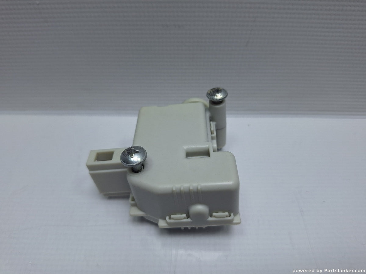 Actuator inchidere centralizata VOLKSWAGEN GOLF IV (1J1) [ 1997 - 2007 ] TDI (ATD, AXR) 74KW|101HP 3B0959781B