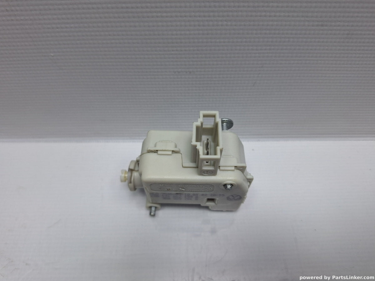 Actuator inchidere centralizata VOLKSWAGEN GOLF IV (1J1) [ 1997 - 2007 ] TDI (ATD, AXR) 74KW|101HP 3B0959781B