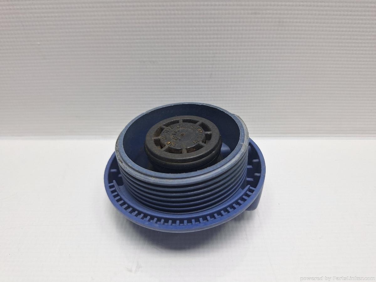 Capac vas expansiune VOLKSWAGEN GOLF IV (1J1) [ 1997 - 2007 ] TDI (ATD, AXR) 74KW|101HP OEM 1J0121321B