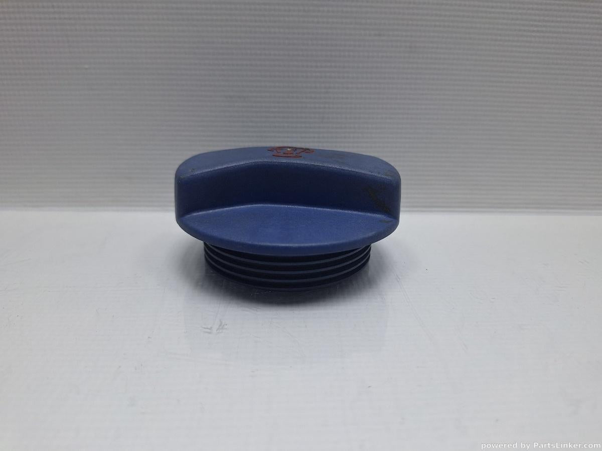 Capac vas expansiune VOLKSWAGEN GOLF IV (1J1) [ 1997 - 2007 ] TDI (ATD, AXR) 74KW|101HP OEM 1J0121321B
