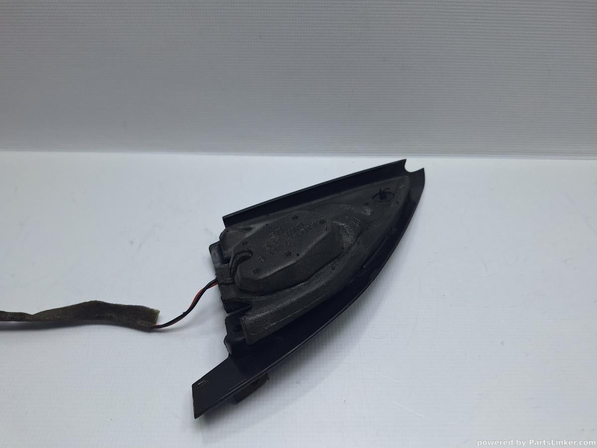 Difuzor de inalta frecventa portiera fata dreapta fata VOLKSWAGEN GOLF IV 1J1 1997 - 2007 TDI ATD, AXR 1J0837986C