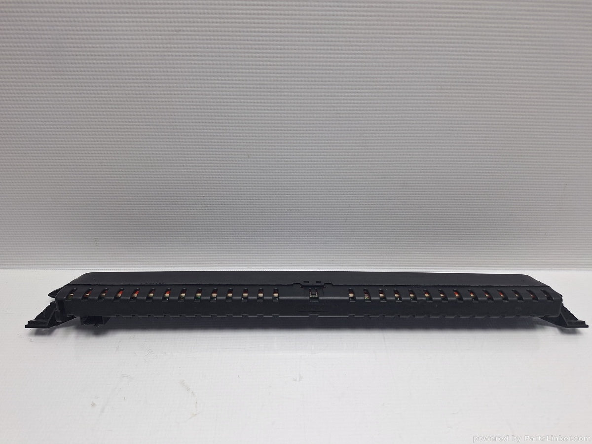 Stop luneta VOLKSWAGEN GOLF IV (1J1) [ 1997 - 2007 ] TDI (ATD, AXR) 74KW|101HP 1J6945097C