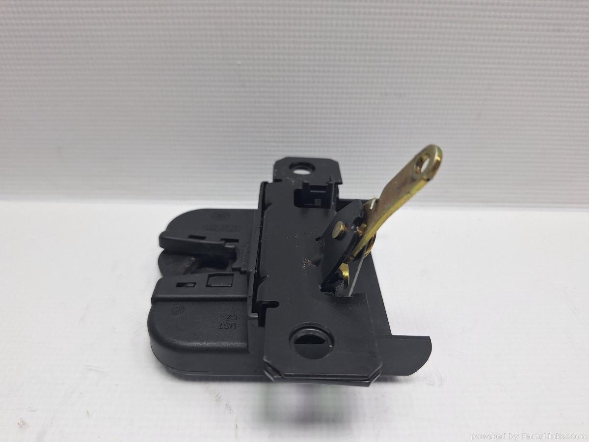 Broasca haion VOLKSWAGEN GOLF IV (1J1) [ 1997 - 2007 ] TDI (ATD, AXR) 74KW|101HP OEM 1J6827505B