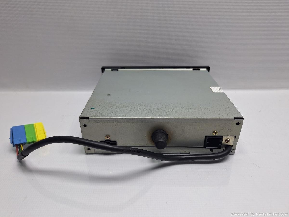 Magazie CD VOLKSWAGEN GOLF IV (1J1) [ 1997 - 2007 ] TDI (ATD, AXR) 74KW|101HP OEM 1J0035119
