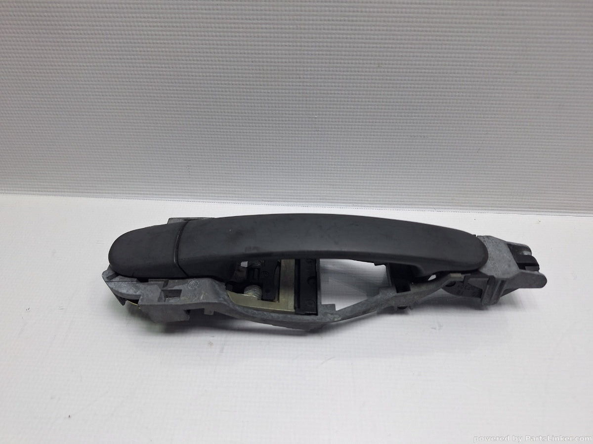 Maner usa Stanga VOLKSWAGEN GOLF IV (1J1) [ 1997 - 2007 ] TDI (ATD, AXR) 74KW|101HP 3B0837885