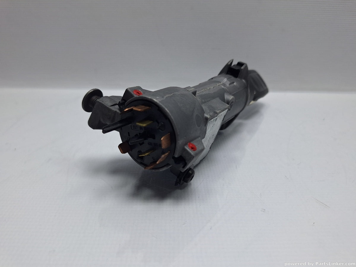 Contact cu cheie VOLKSWAGEN GOLF IV (1J1) [ 1997 - 2007 ] TDI (ATD, AXR) 74KW|101HP 4B0905851C