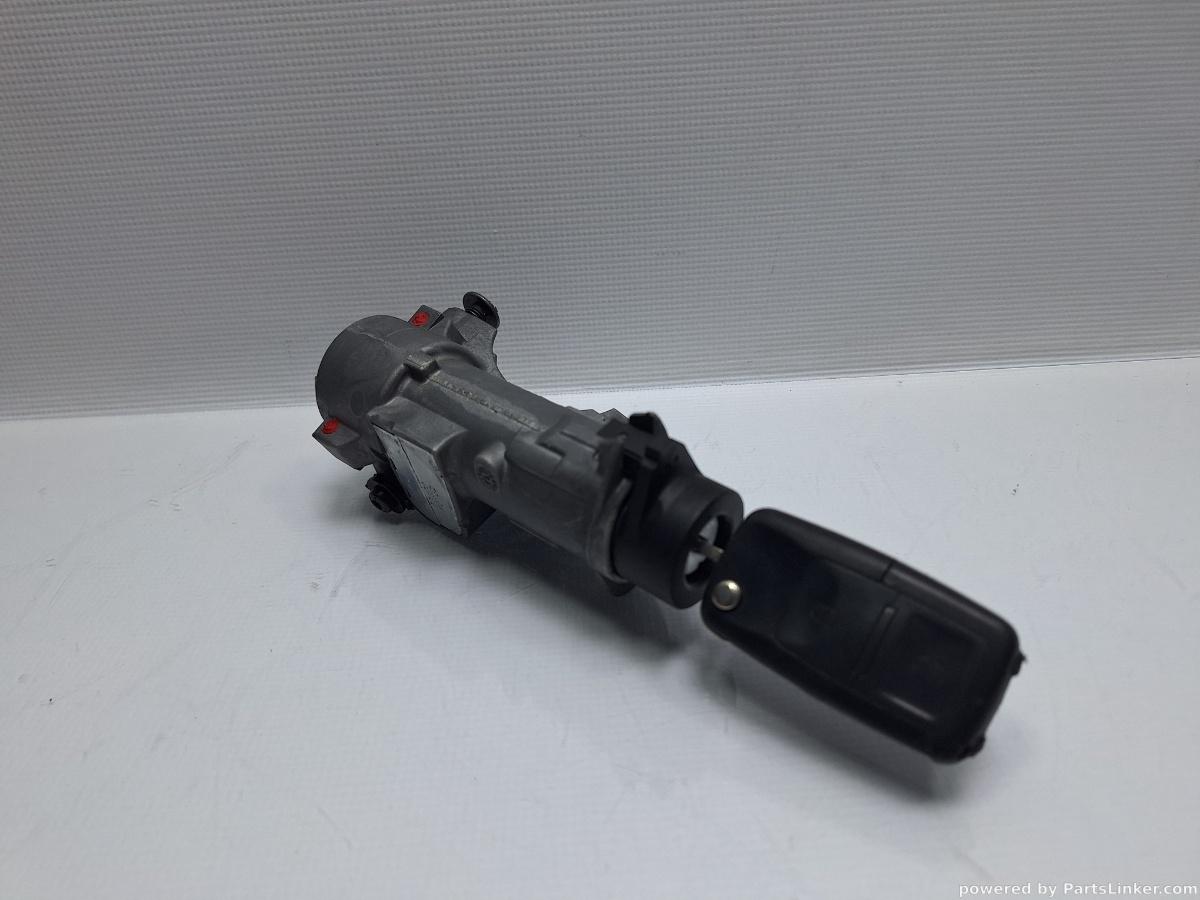 Contact cu cheie VOLKSWAGEN GOLF IV (1J1) [ 1997 - 2007 ] TDI (ATD, AXR) 74KW|101HP OEM 4B0905851C