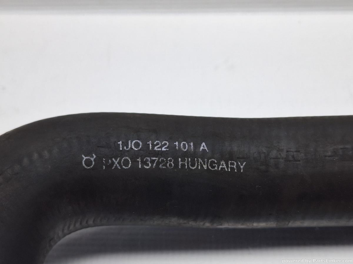 Furtun apa VOLKSWAGEN GOLF IV (1J1) [ 1997 - 2007 ] TDI (ATD, AXR) 74KW|101HP OEM 1J0122101A