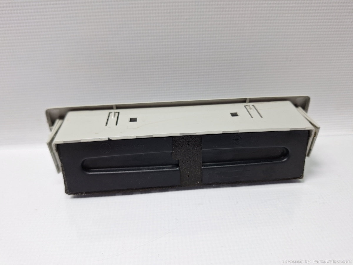 Gura ventilatie VOLKSWAGEN SHARAN (7M8, 7M9, 7M6) [ 1995 - 2010 ] TDI (BRT) 103KW|140HP 7D0820951A