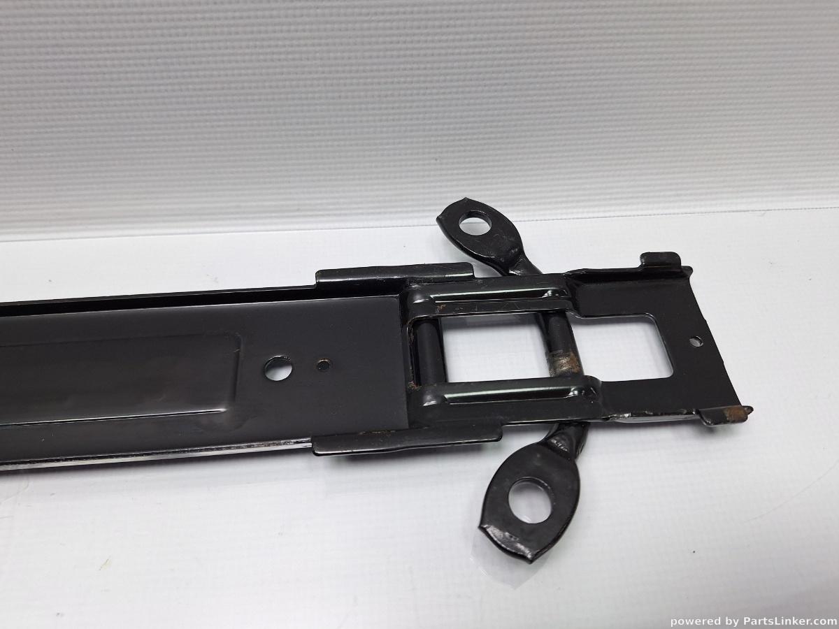 Suport scaun VOLKSWAGEN SHARAN (7M8, 7M9, 7M6) [ 1995 - 2010 ] TDI (BRT) 103KW|140HP OEM 7M0883866E