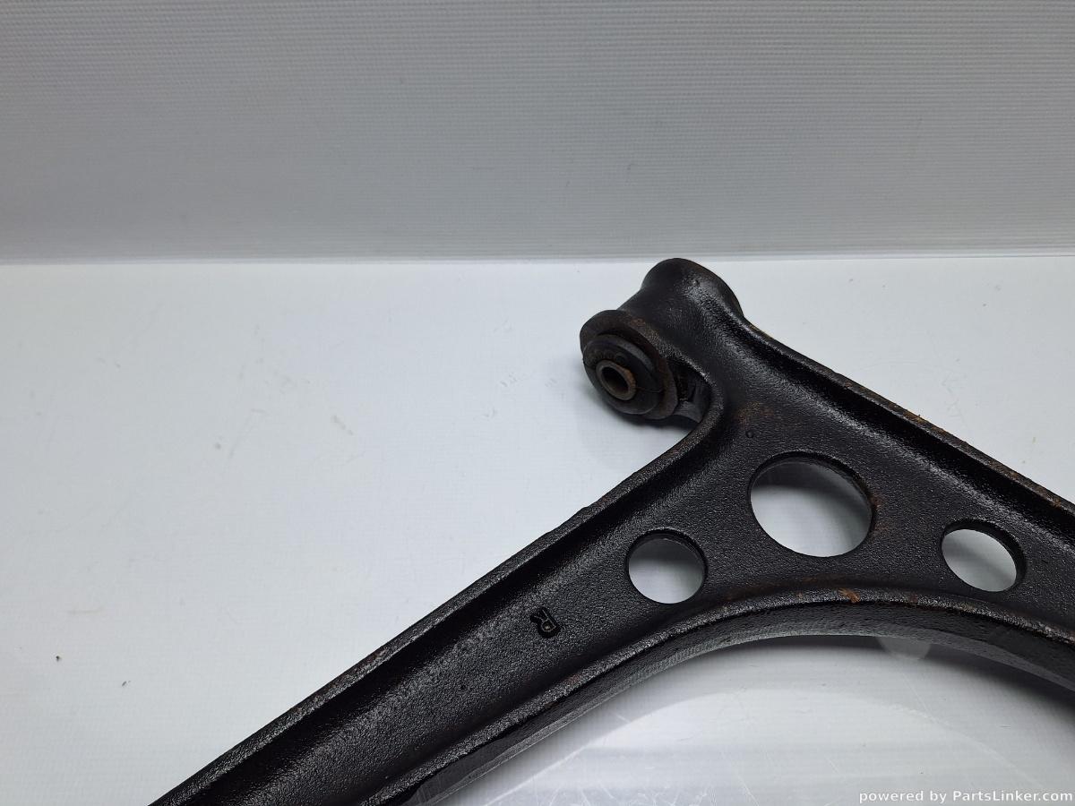 Brat bascula dreapta fata VOLKSWAGEN SHARAN (7M8, 7M9, 7M6) [ 1995 - 2010 ] TDI (BRT) 103KW|140HP OEM 7M0407152B