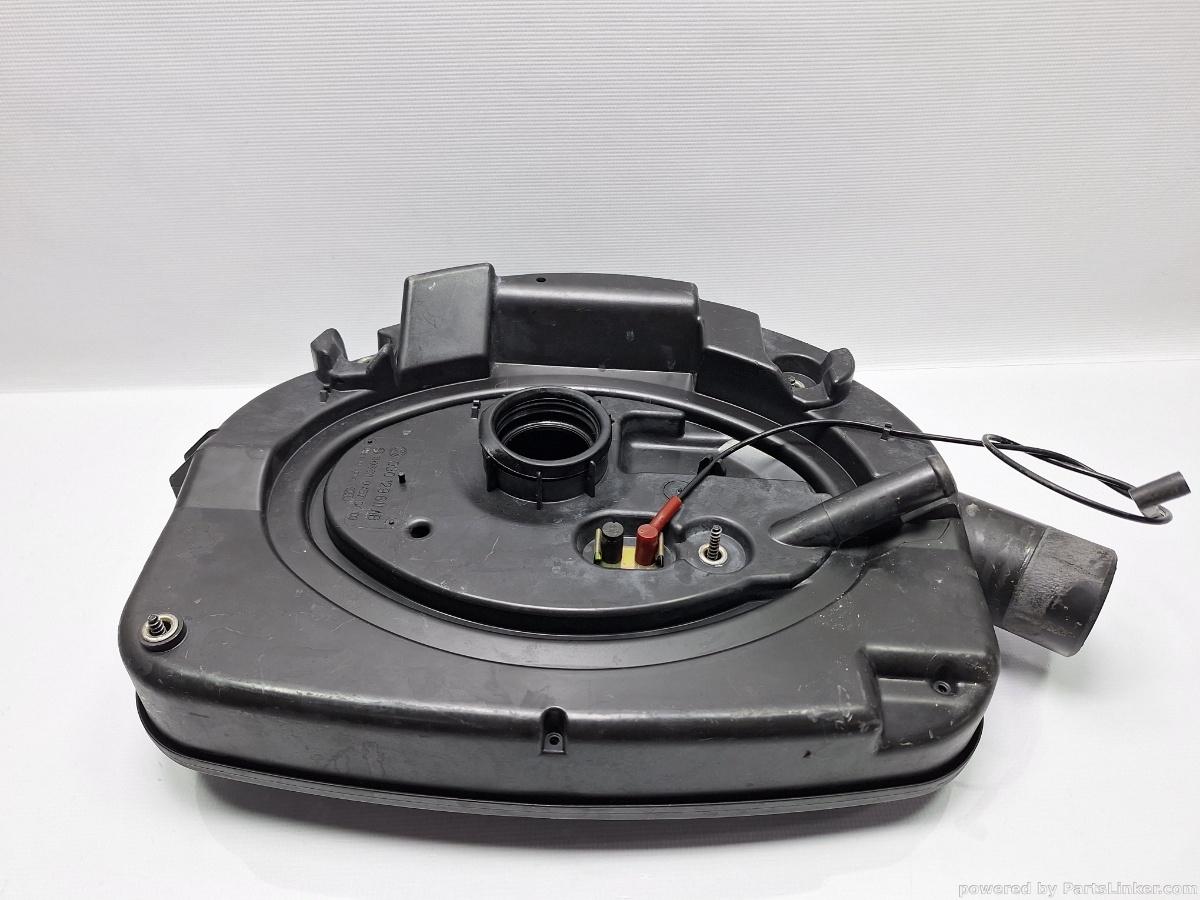 Carcasa filtru aer VOLKSWAGEN POLO (6N1) [ 1994 - 1999 ] 50 1.0 (AER, ALL) 37KW|50HP OEM 030129611AB