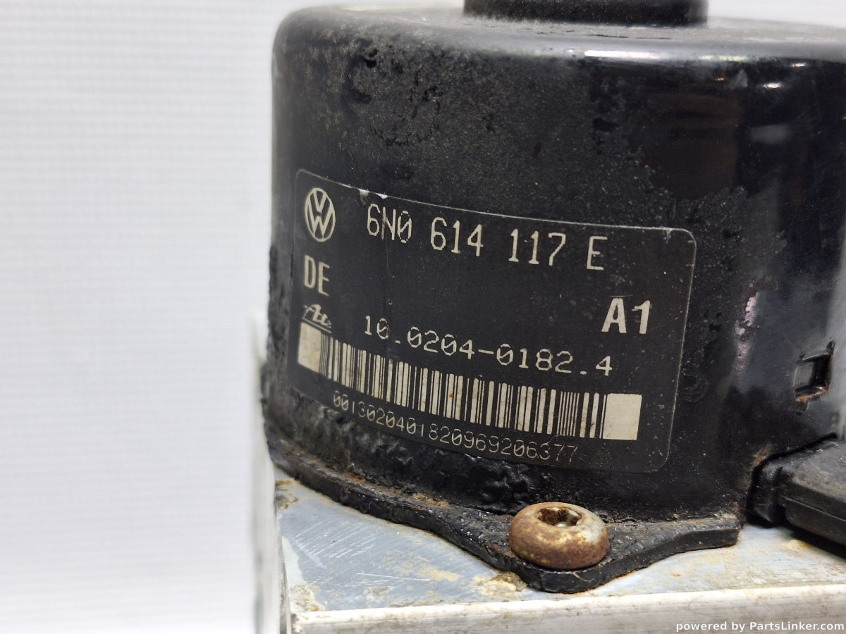 Modul pompa ABS VOLKSWAGEN POLO (6N1) [ 1994 - 1999 ] 50 1.0 (AER, ALL) 37KW|50HP 6N0614117E , 1J0907379G