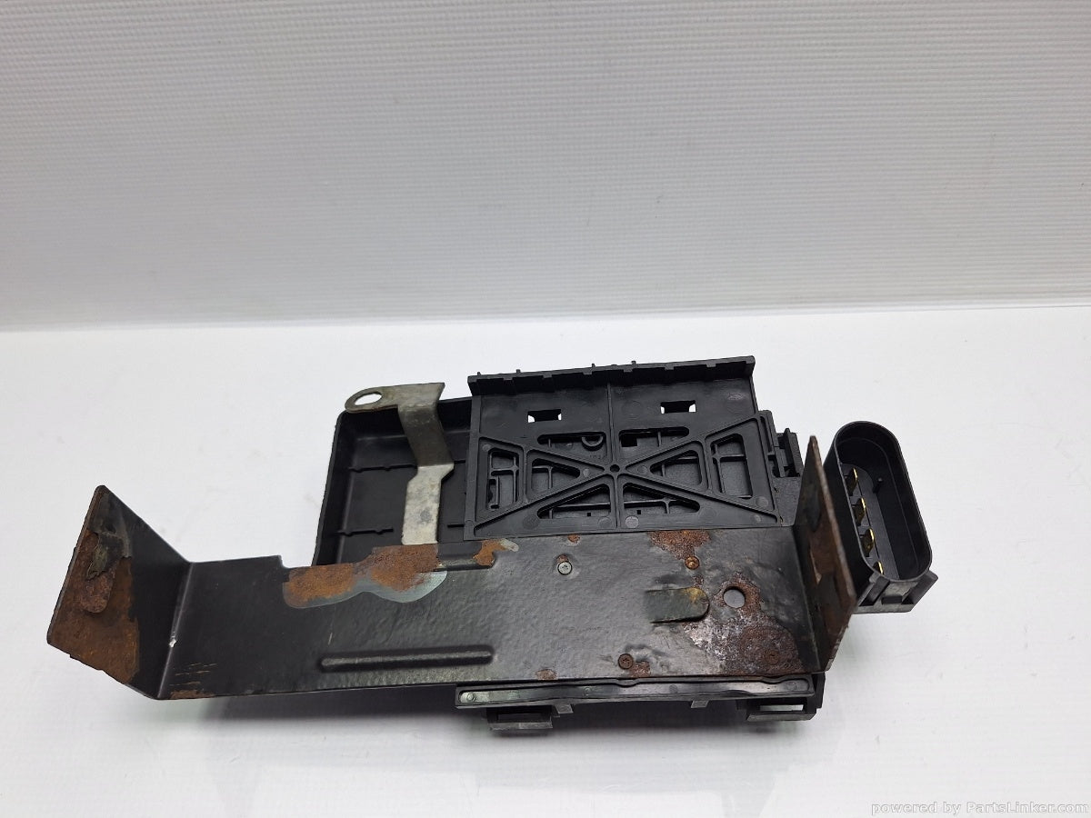 Panou sigurante motor VOLKSWAGEN POLO (6N1) [ 1994 - 1999 ] 50 1.0 (AER, ALL) 37KW|50HP 6X0937550B