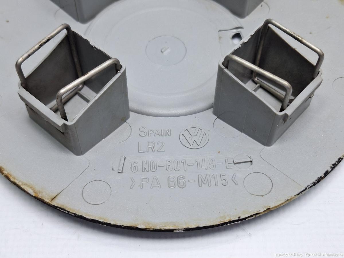 Capac roata VOLKSWAGEN POLO (6N1) [ 1994 - 1999 ] 50 1.0 (AER, ALL) 37KW|50HP OEM 6N0601149E