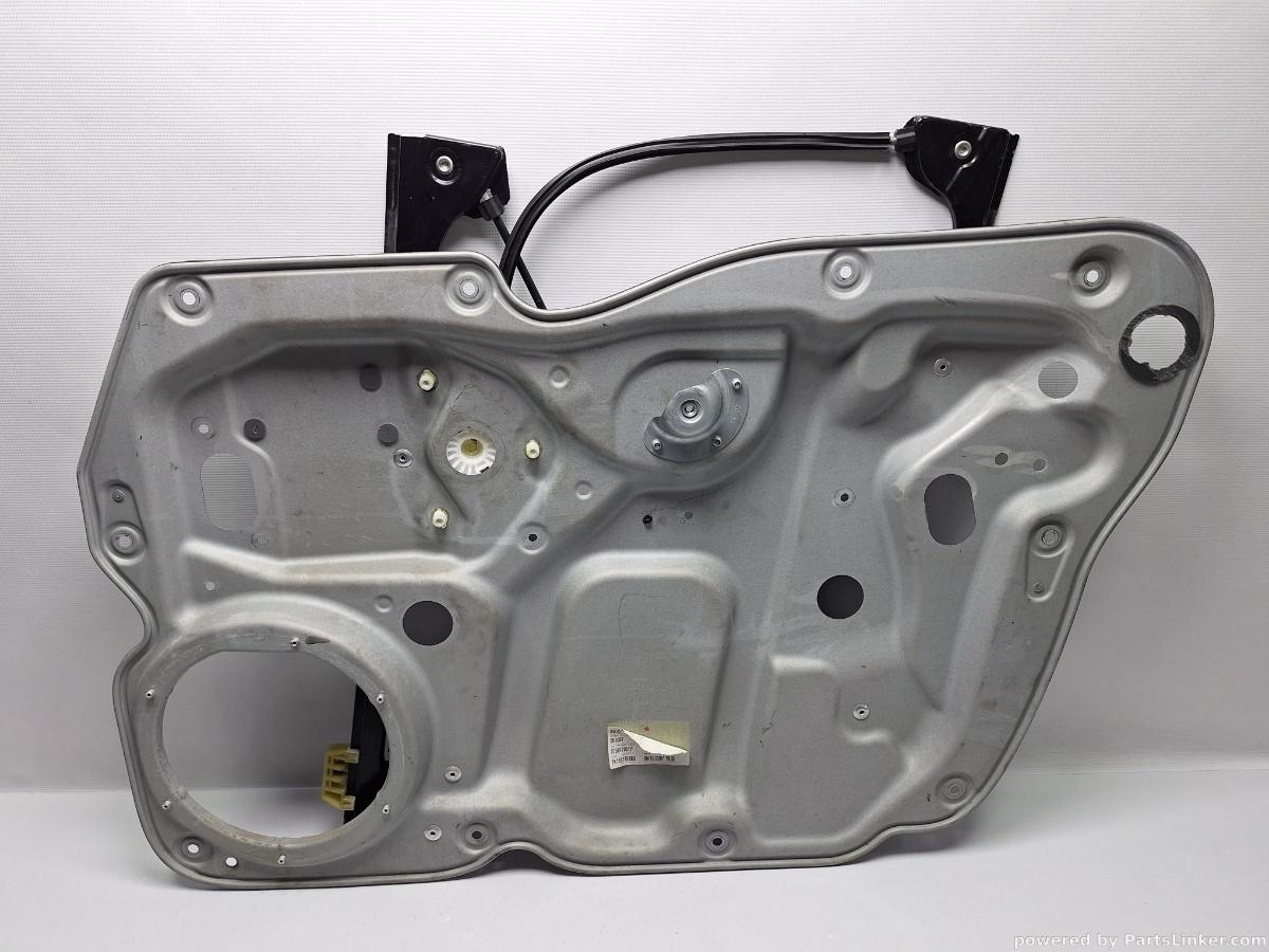 Macara geam dreapta fata VOLKSWAGEN CADDY III Estate (2KB, 2KJ, 2CB, 2CJ) [ 2004 - 2015 ] TDI (BJB, BLS) 77KW|105HP OEM 2K1837752BS