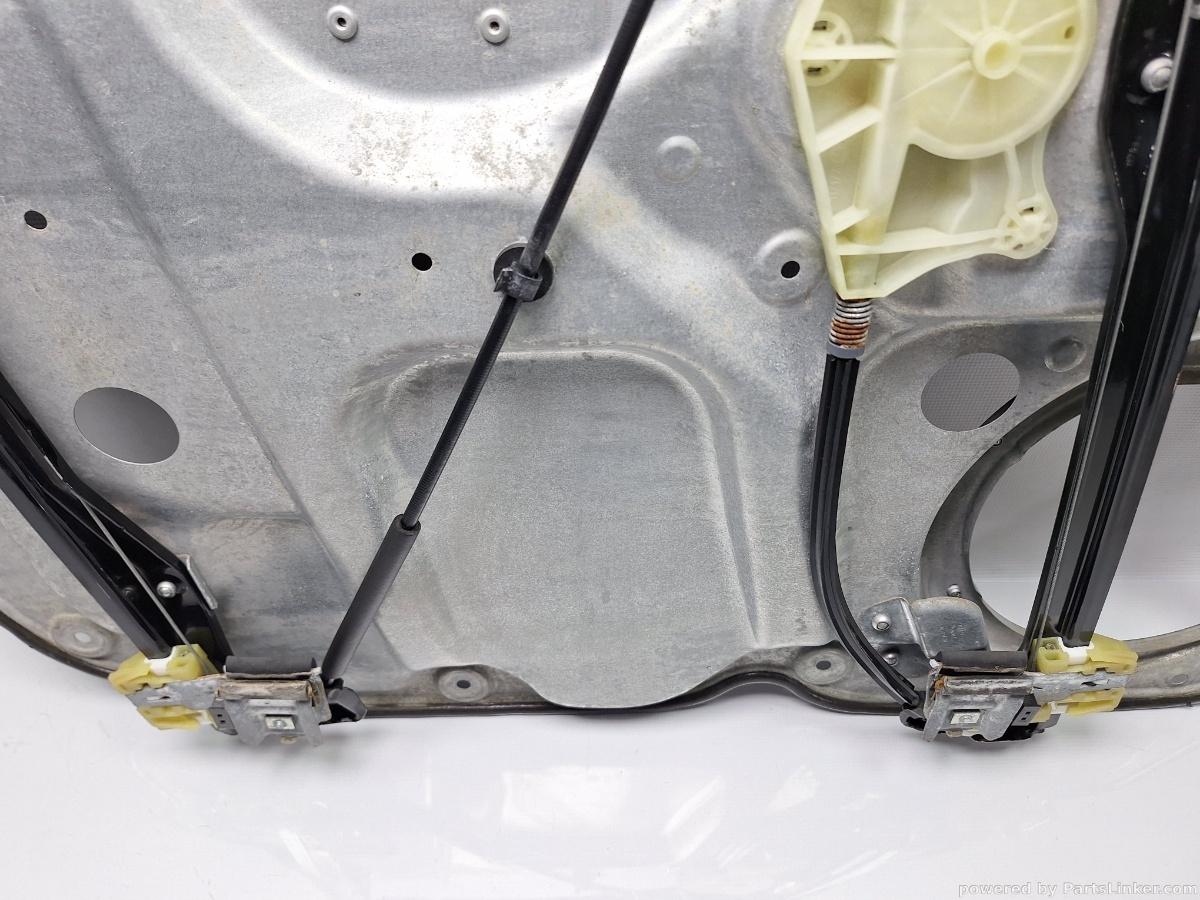 Macara geam dreapta fata VOLKSWAGEN CADDY III Estate (2KB, 2KJ, 2CB, 2CJ) [ 2004 - 2015 ] TDI (BJB, BLS) 77KW|105HP OEM 2K1837752BS