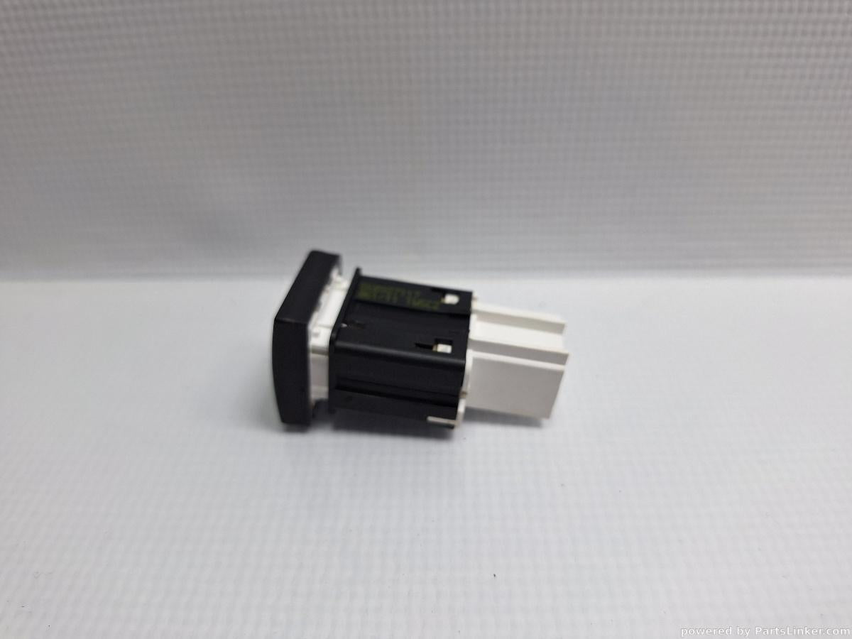 Buton ESP VOLKSWAGEN CADDY III Estate (2KB, 2KJ, 2CB, 2CJ) [ 2004 - 2015 ] TDI (BJB, BLS) 77KW|105HP OEM 5K0927117