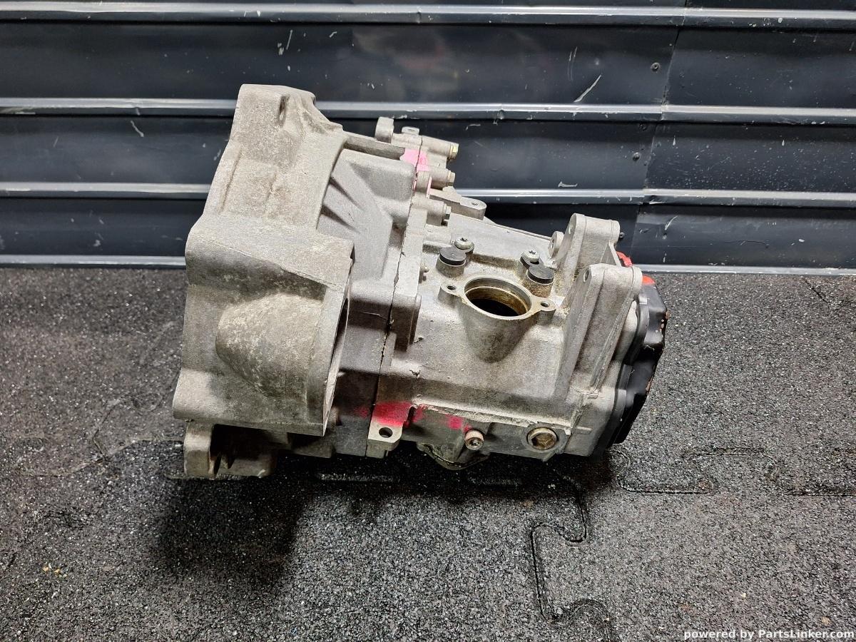Cutie de viteze defecta SEAT LEON II (1P1) [ 2005 - 2013 ] TDI (BKC, BLS, BXE) 77KW|105HP OEM HNV
