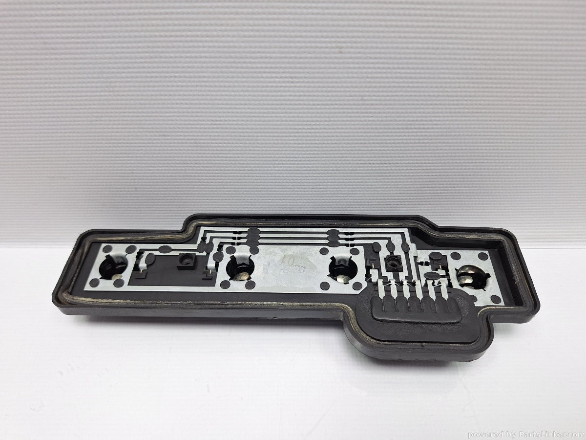 Soclu strop dreapta VOLKSWAGEN CADDY III Estate (2KB, 2KJ, 2CB, 2CJ) [ 2004 - 2015 ] TDI (BJB, BLS) 77KW|105HP 2K0945258A