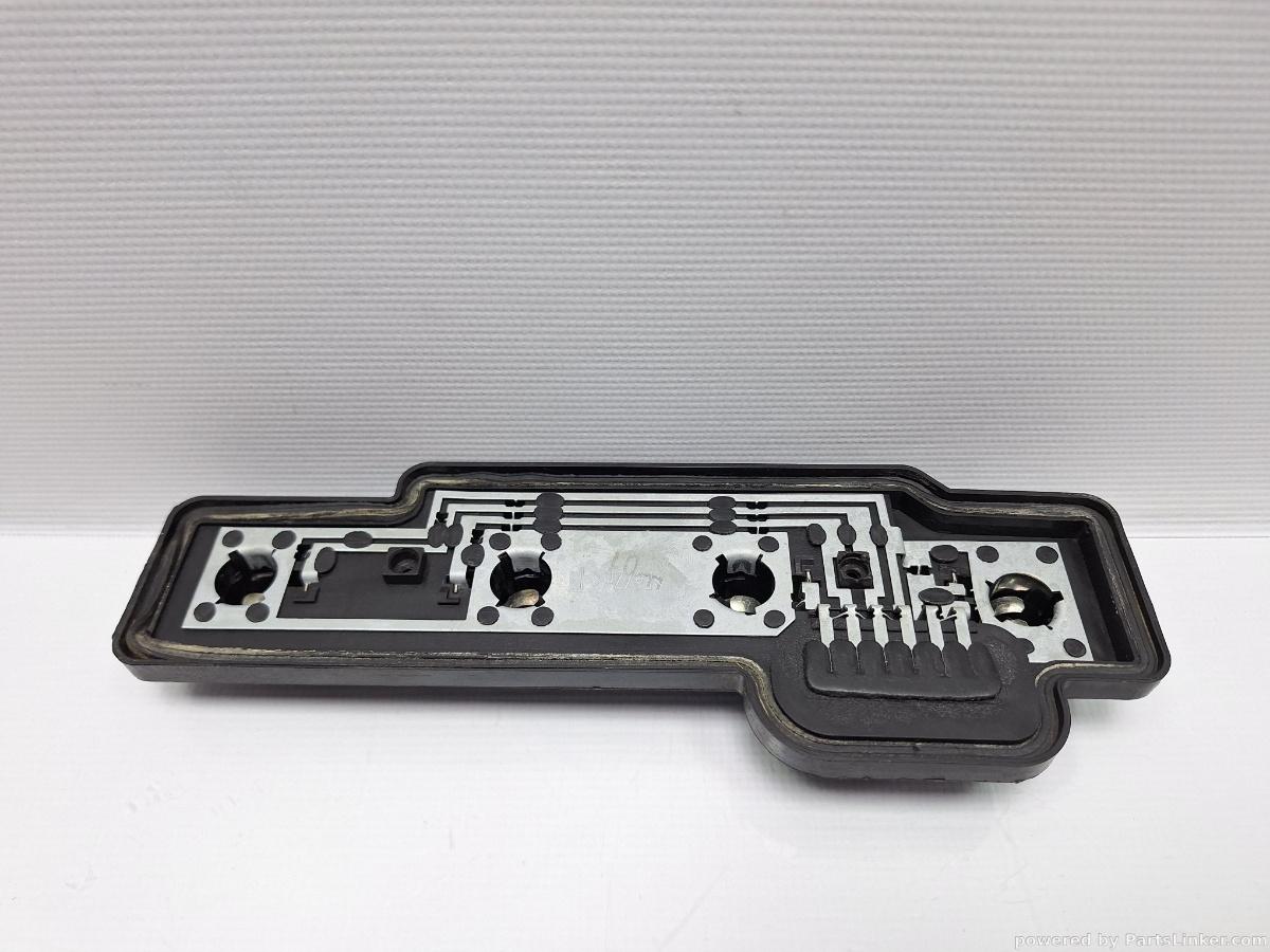 Soclu stop VOLKSWAGEN CADDY III Estate 2KB, 2KJ, 2CB, 2CJ 2004 - 20151.9 TDI BJB, BLS 2K0945258A