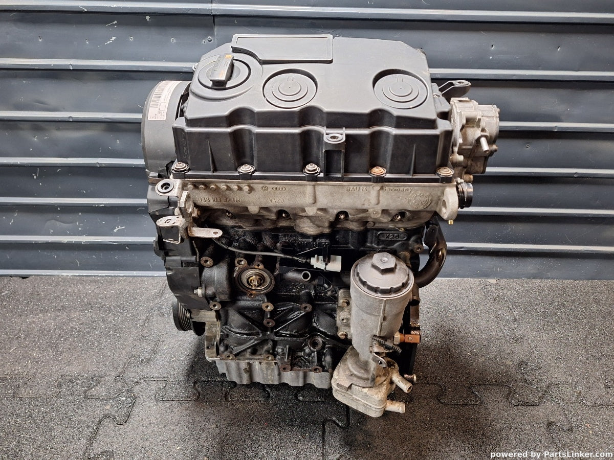 Motor complet fara anexe VOLKSWAGEN CADDY III Estate (2KB, 2KJ, 2CB, 2CJ) [ 2004 - 2015 ] TDI (BJB, BLS) 77KW|105HP BLS