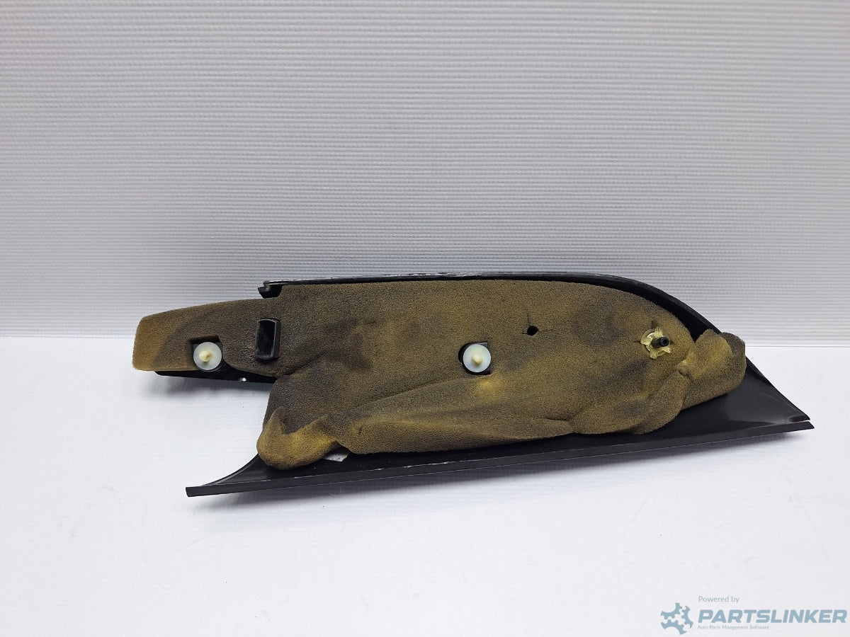 Ornament usa stanga fata VOLKSWAGEN CADDY III Estate (2KB, 2KJ, 2CB, 2CJ) [ 2004 - 2015 ] TDI (BJB, BLS) 77KW|105HP 2K0837973