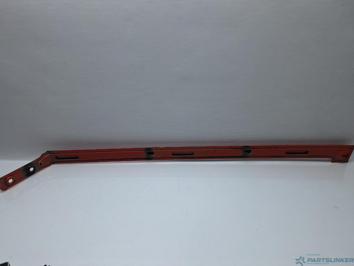 Ornament aripa dreapta spate VOLKSWAGEN CADDY III Estate (2KB, 2KJ, 2CB, 2CJ) [ 2004 - 2015 ] TDI (BJB, BLS) 77KW|105HP OEM 2K0843796A