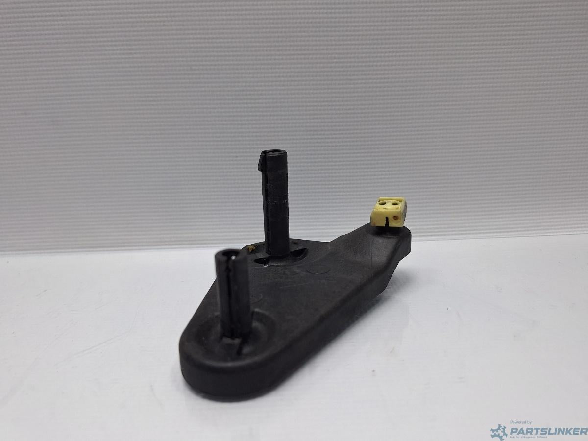 Pargie sufe timonerie VOLKSWAGEN CADDY III Estate (2KB, 2KJ, 2CB, 2CJ) [ 2004 - 2015 ] TDI (BJB, BLS) 77KW|105HP OEM  1K0711202E