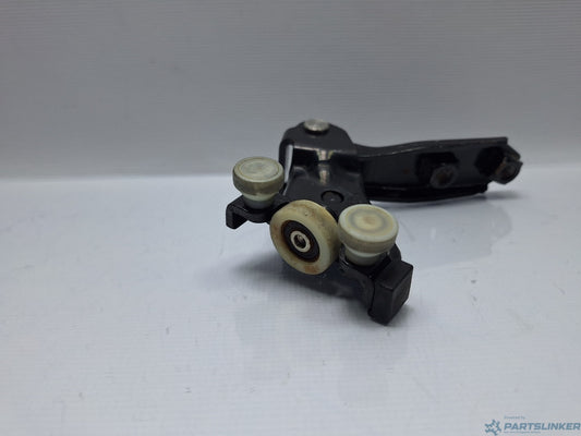 Role culisanta dreapta VOLKSWAGEN CADDY III Estate (2KB, 2KJ, 2CB, 2CJ) [ 2004 - 2015 ] TDI (BJB, BLS) 77KW|105HP 2K0843336A