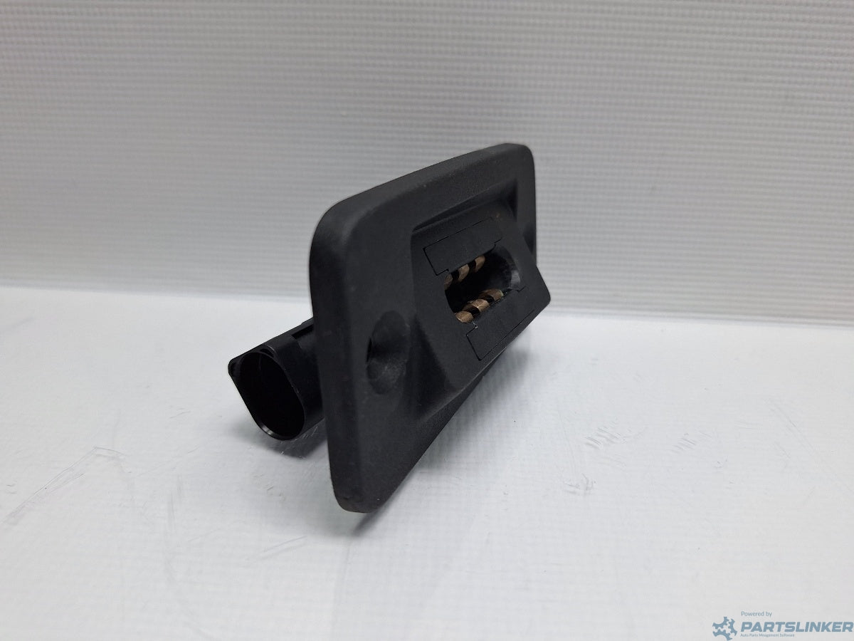 Contact culisanta dreapta VOLKSWAGEN CADDY III Estate (2KB, 2KJ, 2CB, 2CJ) [ 2004 - 2015 ] TDI (BJB, BLS) 77KW|105HP 2K5907496