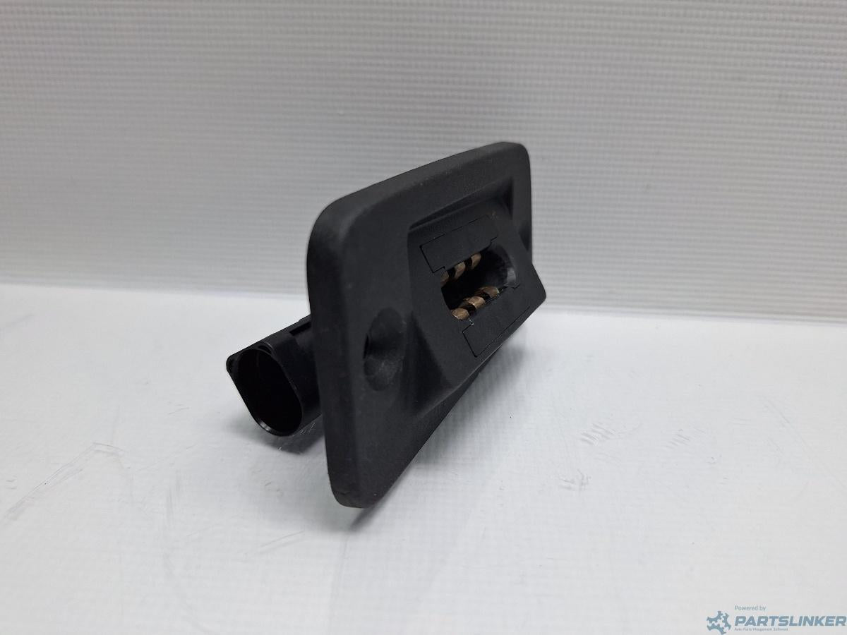 Contact culisanta dreapta VOLKSWAGEN CADDY III Estate (2KB, 2KJ, 2CB, 2CJ) [ 2004 - 2015 ] TDI (BJB, BLS) 77KW|105HP OEM 2K5907496