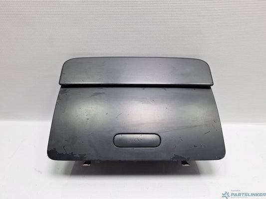 Buzunar plansa bord VOLKSWAGEN CADDY III Estate (2KB, 2KJ, 2CB, 2CJ) [ 2004 - 2015 ] TDI (BJB, BLS) 77KW|105HP 2K0858329