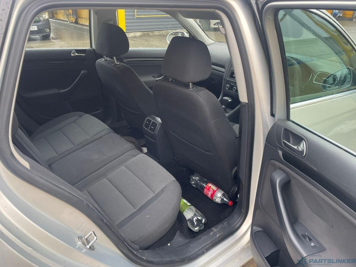 Dezmembrez VOLKSWAGEN GOLF VI Variant (AJ5) [ 2009 - 2014 ] 1.6 TDi (CAYC) 77KW|105HP