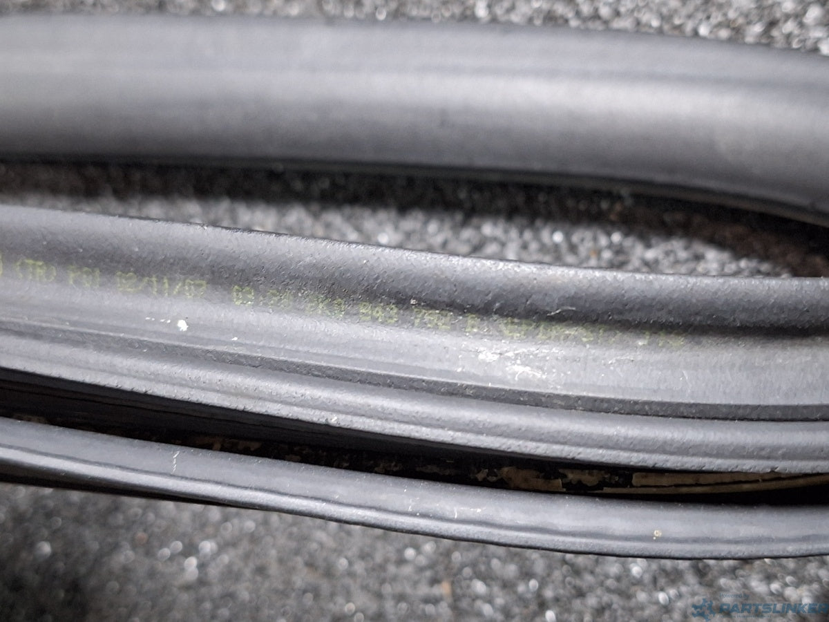 Cheder usa culisanta VOLKSWAGEN CADDY III Estate (2KB, 2KJ, 2CB, 2CJ) [ 2004 - 2015 ] TDI (BJB, BLS) 77KW|105HP 2K0843792B