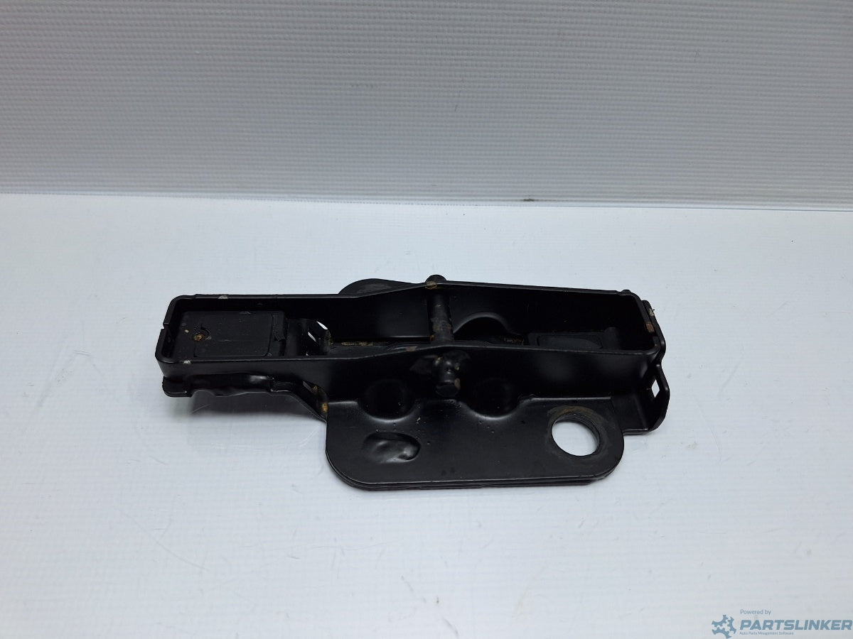 Prindere scaune pasageri VOLKSWAGEN CADDY III Estate (2KB, 2KJ, 2CB, 2CJ) [ 2004 - 2015 ] TDI (BJB, BLS) 77KW|105HP 2K5888285