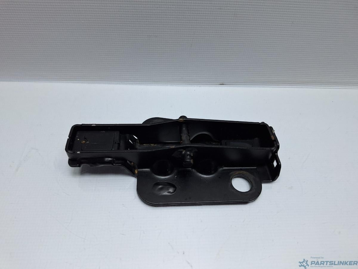 Prindere scaune pasageri VOLKSWAGEN CADDY III Estate (2KB, 2KJ, 2CB, 2CJ) [ 2004 - 2015 ] TDI (BJB, BLS) 77KW|105HP OEM 2K5888285