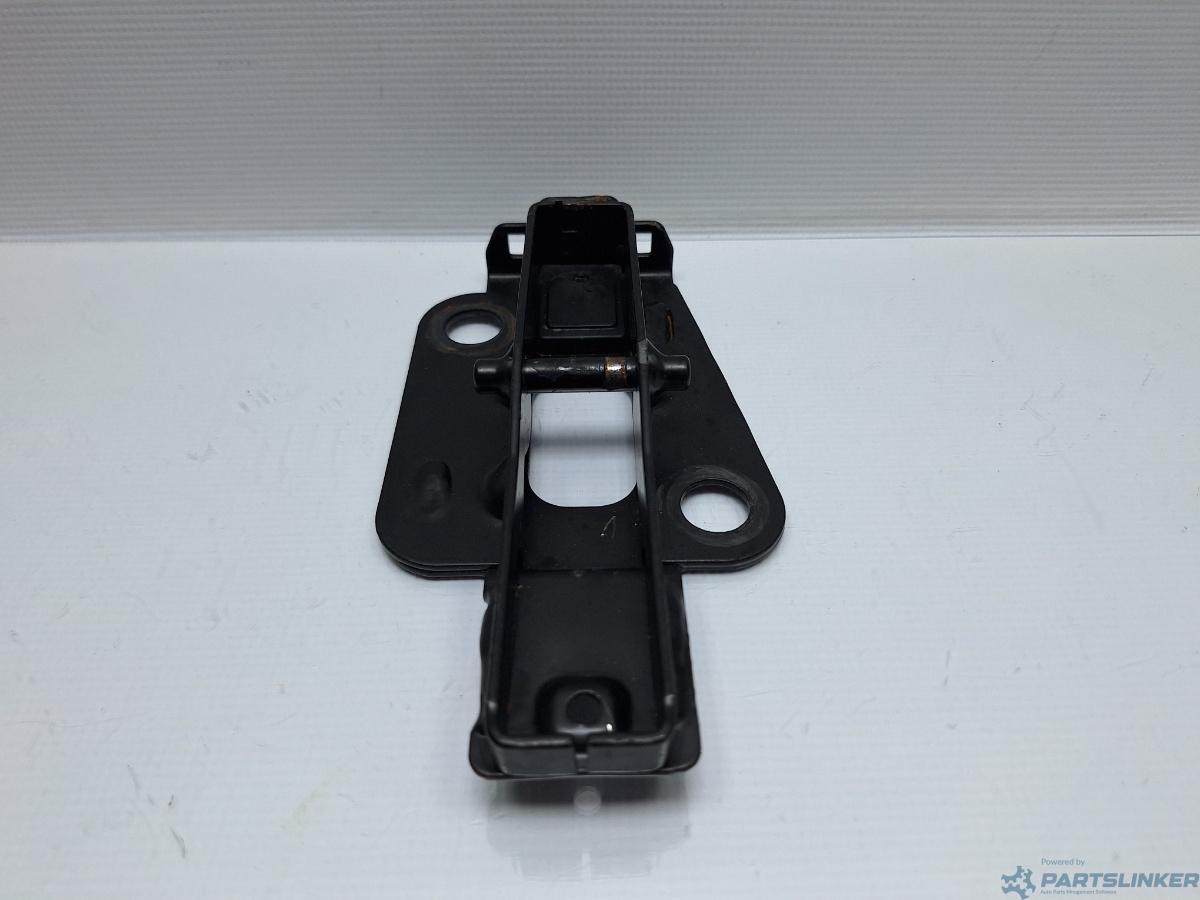 Prindere scaune pasageri VOLKSWAGEN CADDY III Estate (2KB, 2KJ, 2CB, 2CJ) [ 2004 - 2015 ] TDI (BJB, BLS) 77KW|105HP OEM 2K5883286