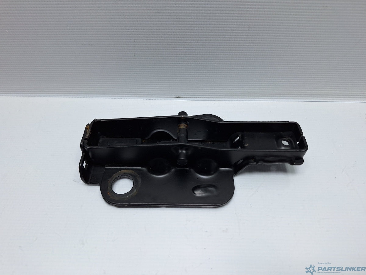 Prindere scaune pasageri VOLKSWAGEN CADDY III Estate (2KB, 2KJ, 2CB, 2CJ) [ 2004 - 2015 ] TDI (BJB, BLS) 77KW|105HP 2K5883286